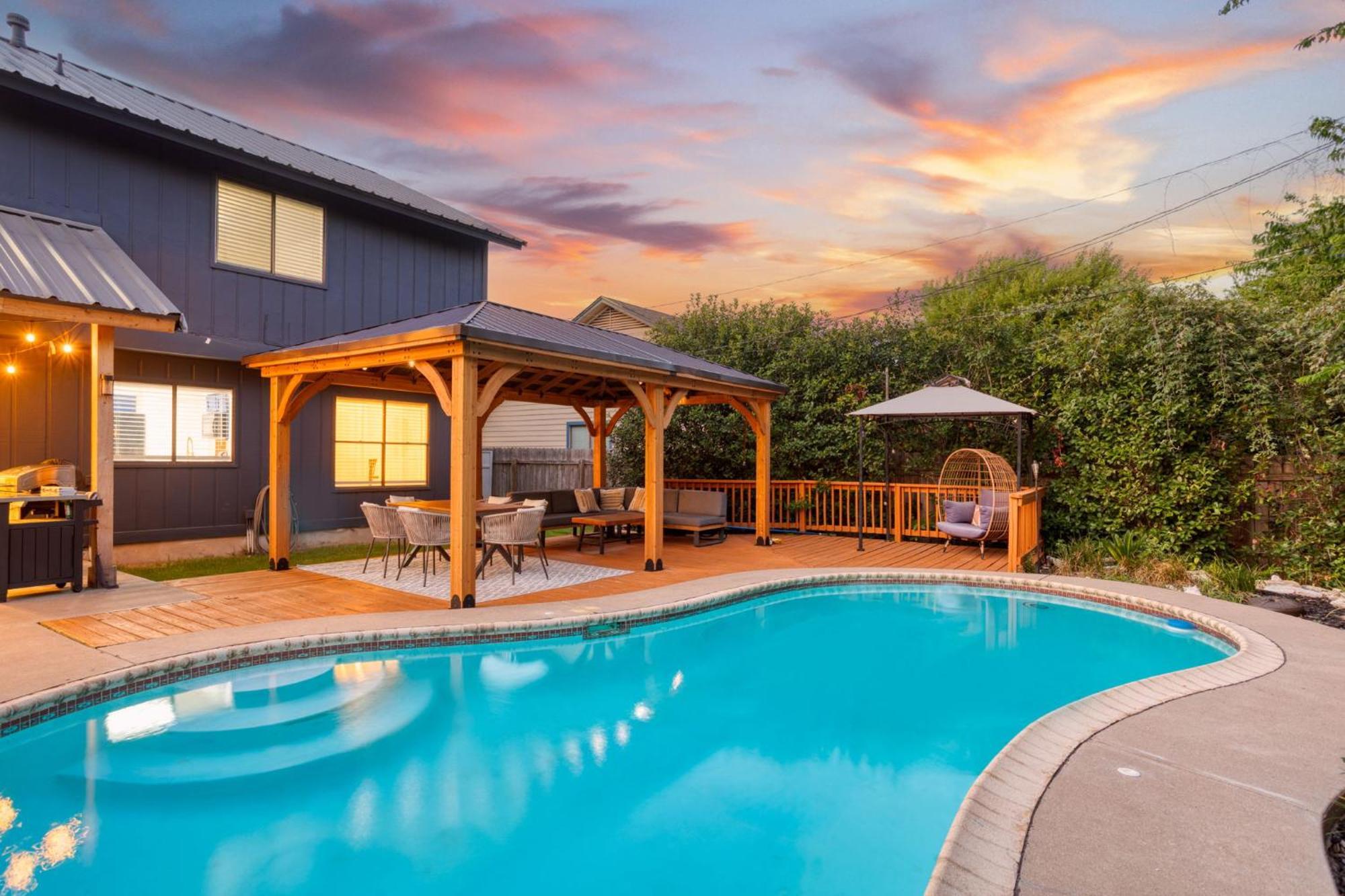 ראונד רוק Timeless-Texas-Inn - Heated Pool Oasis & Lux Vibe מראה חיצוני תמונה